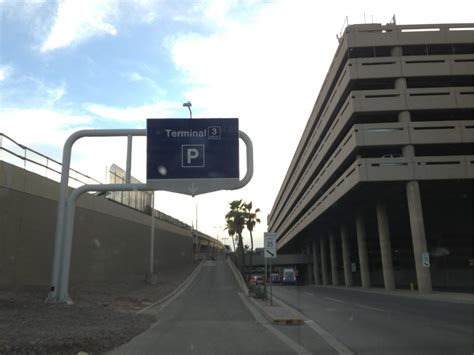 terminal 3 parking